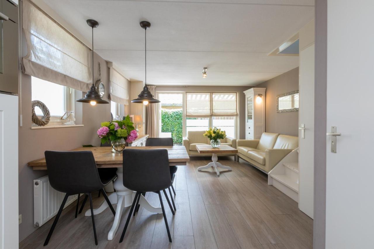 Vakantiewoning Dichtbij Strand, Kanonweistraat 12a Ferienhaus
